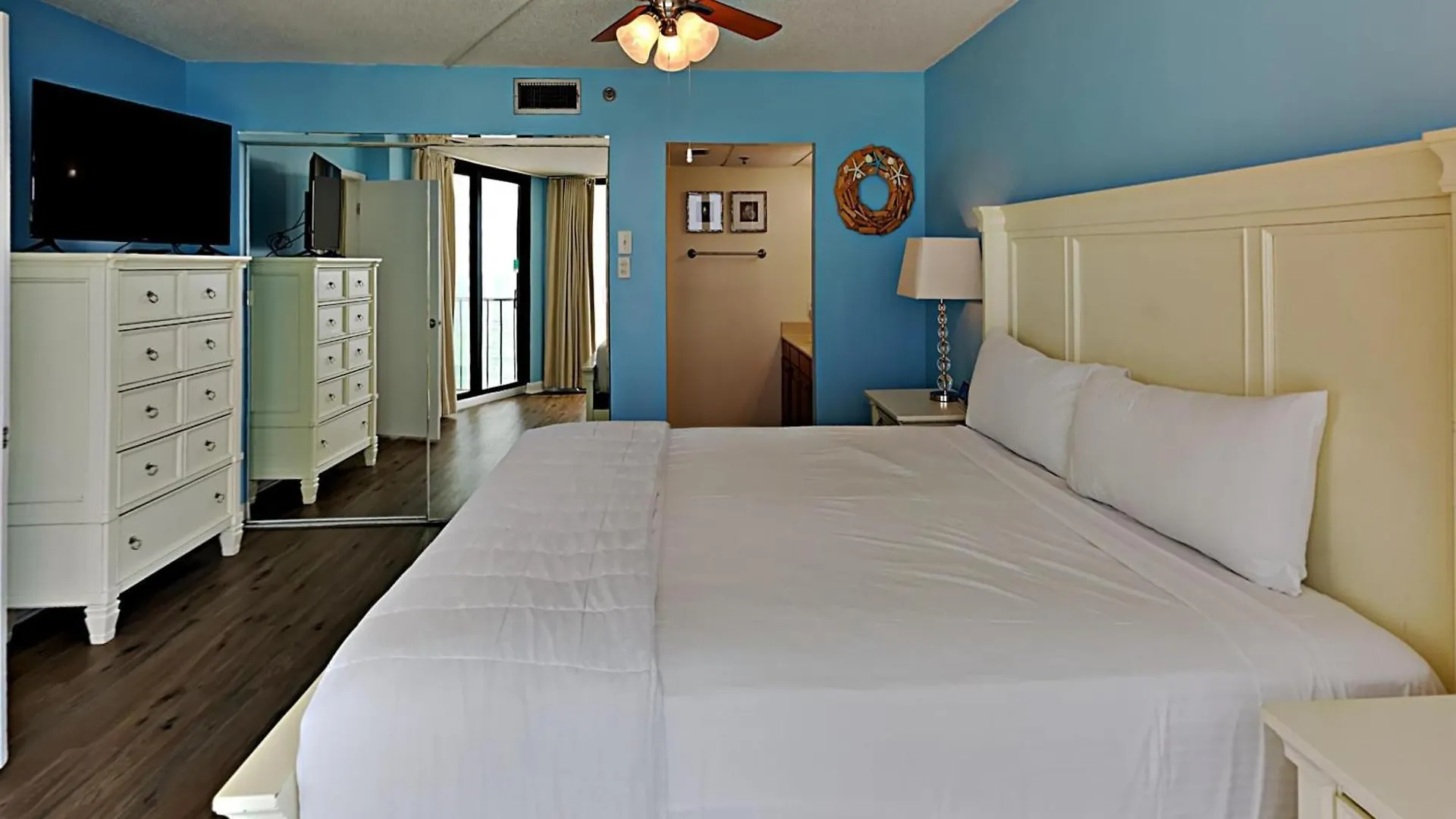 Edgewater Tower III 1204 - Penthouse Apartment Panama City Beach